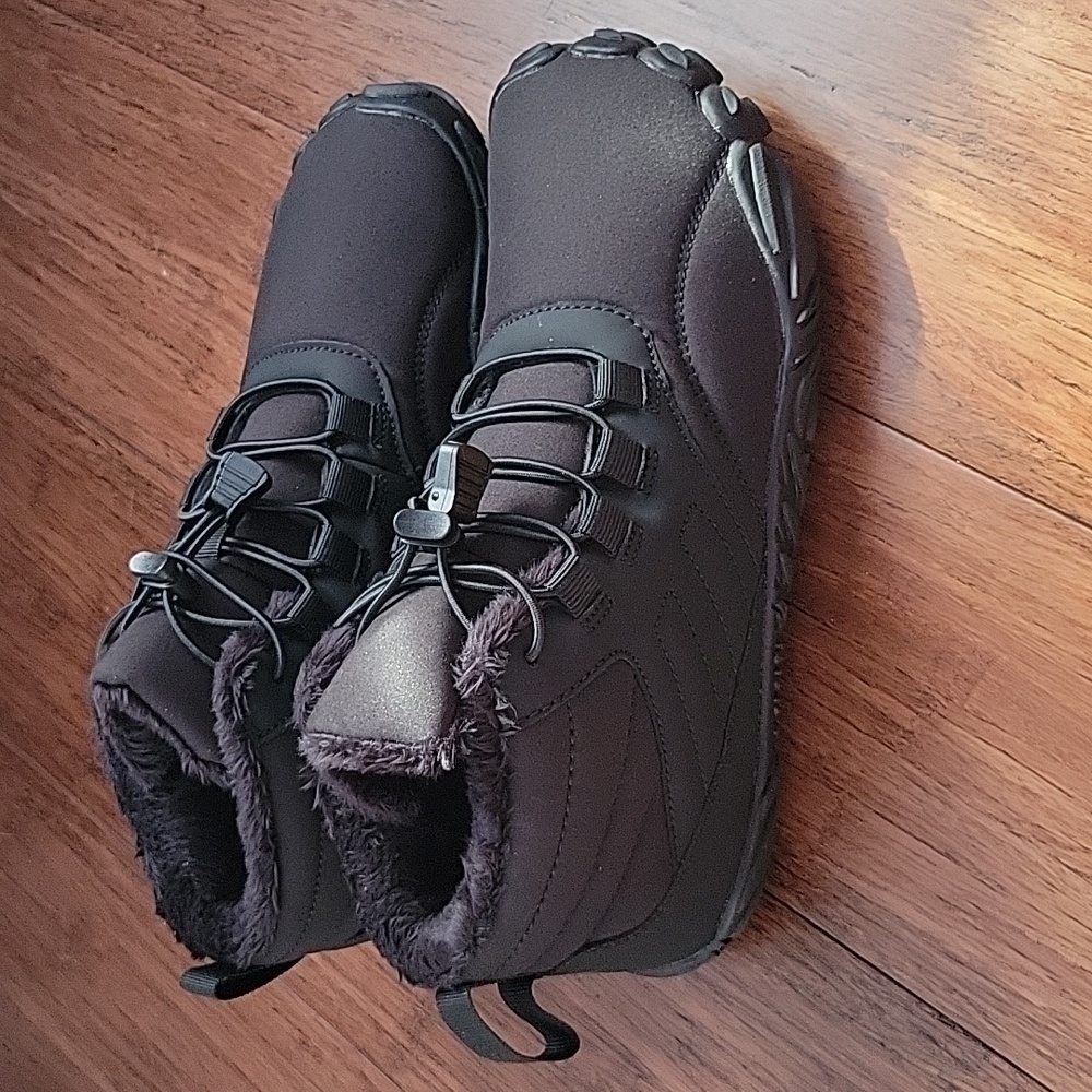 NIP Hike Casper Pro Non-Slip, Waterproof Winter Barefoot Shoe, Black, Size 40 - Picture 4 of 12
